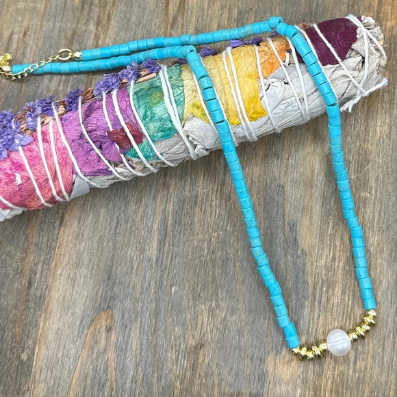 Turquoise gold pearls short choker necklace puka style/protection and peace - Picture 2 of 11